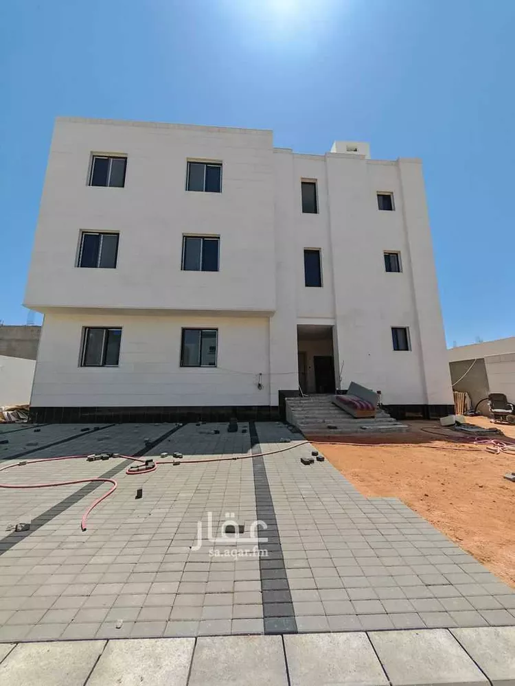 عمارة للبيع في شارع عمرو ابن المغيرة الصياد, حي السد, مدينة المدينه المنوره, منطقة المدينة المنورة صورة 4