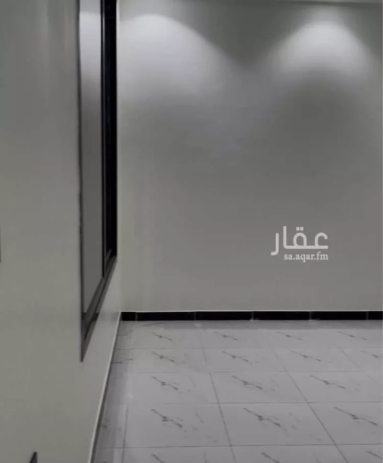 دور للبيع في شارع عمر الصفار, حي المرجان, مدينة الرياض, منطقة الرياض صورة 2