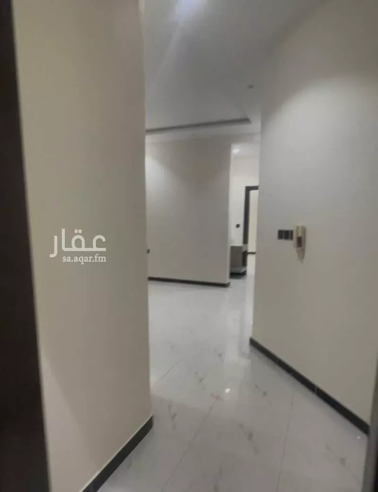 دور للبيع في شارع عمر الصفار, حي المرجان, مدينة الرياض, منطقة الرياض صورة 4