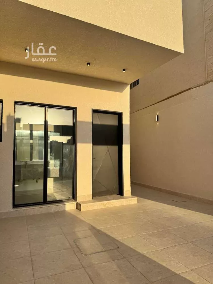 دور للبيع في شارع عامر القرشي, حي العوالي, مدينة الرياض, منطقة الرياض 14