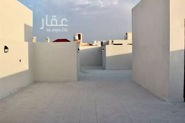 فيلا للبيع في شارع ام ثابت بنت قيس, حي الملك فهد, مدينة المدينة المنورة, منطقة المدينة المنورة 7