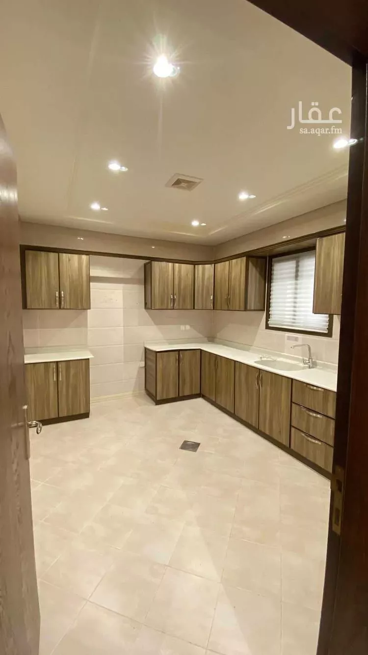 عمارة للإيجار في شارع ابن الشوكاني, حي الراكة الجنوبية, مدينة الخبر, المنطقة الشرقية صورة 4