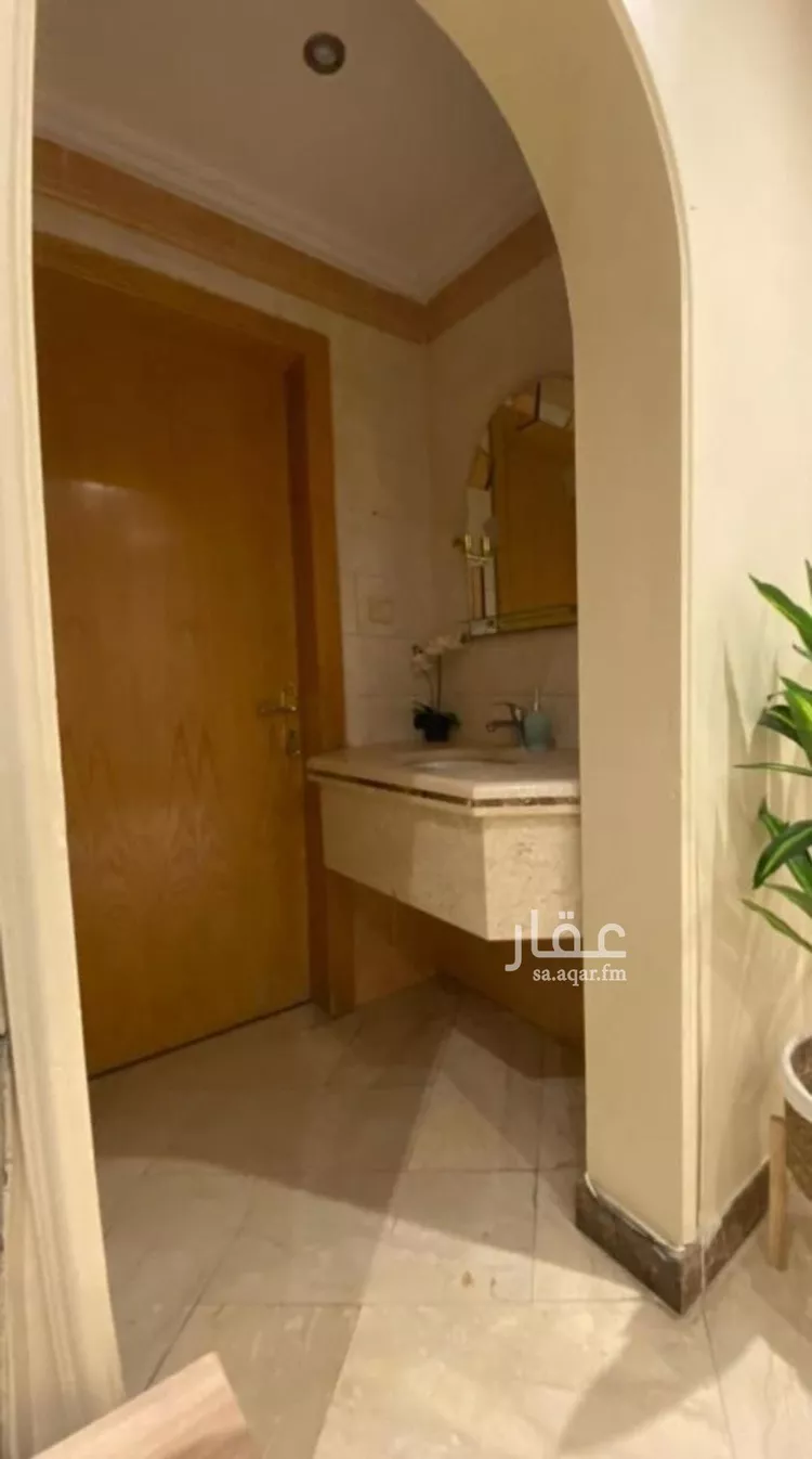 فيلا للبيع في شارع عبدالملك بن سراج, حي اليرموك, مدينة الخبر, المنطقة الشرقية