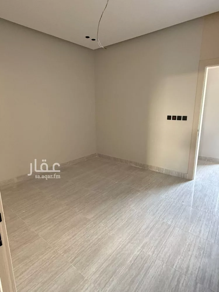 فيلا للبيع في شارع المطيرفي, حي الصواري, مدينة الخبر, المنطقة الشرقية صورة 2