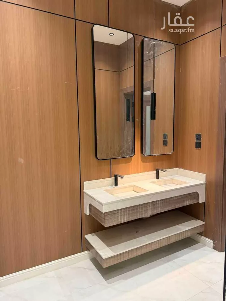 Floor for Sale in Dammam King Fahd 10