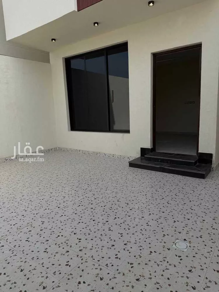فيلا للبيع في شارع عقيل بن أبي طالب, حي الشفاء, مدينة الخبر, المنطقة الشرقية صورة 3