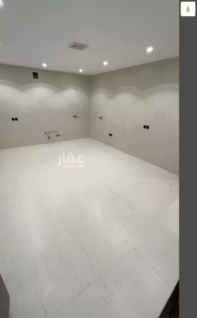 فيلا للبيع في شارع جعفر الطيار, حي الدوحة الجنوبية, مدينة الظهران, المنطقة الشرقية صورة 3