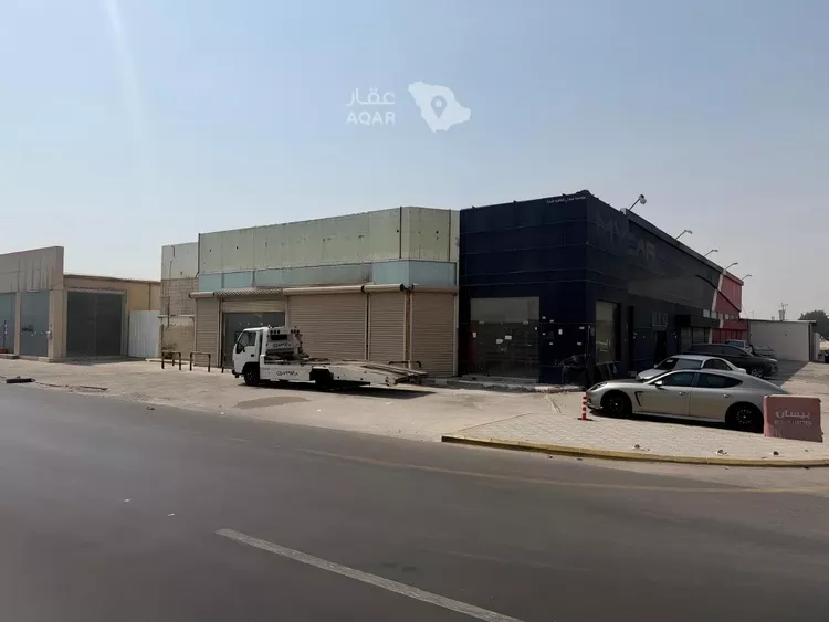 محل للإيجار في شارع شمس الملوك, حي القشلة, مدينة الظهران, المنطقة الشرقية