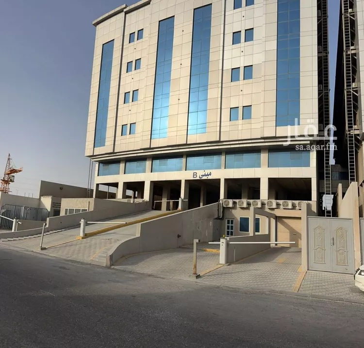 عمارة للإيجار في شارع 1هـ, حي الشعلة, مدينة الدمام, المنطقة الشرقية صورة 3