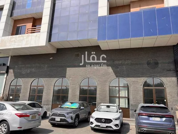 محل للإيجار في شارع الملك عبدالعزيز ابن عبدالرحمن سعود, حي الربيع, مدينة الرياض, منطقة الرياض