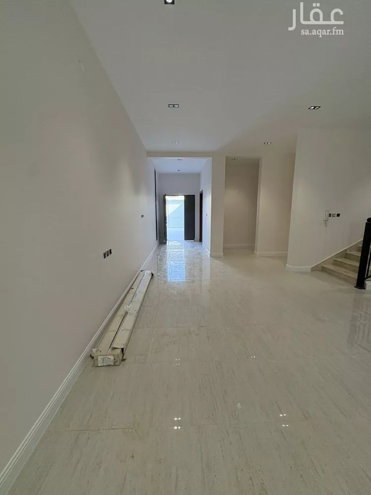 فيلا للبيع في شارع السائب بن خلاد, حي العدامة, مدينة الخرج, منطقة الرياض