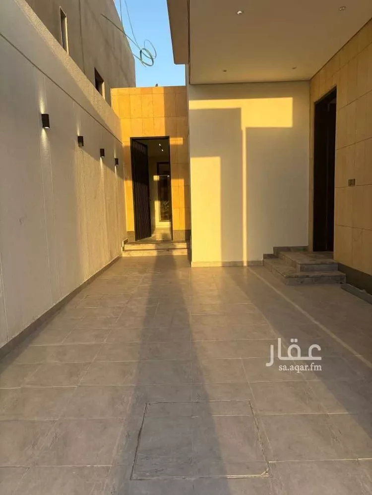 دور للبيع في شارع احمد محمد جمال, حي البيان, مدينة الرياض, منطقة الرياض صورة 4