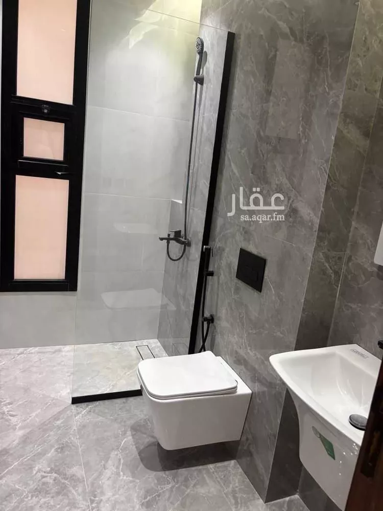Floor for Sale in Riyadh Ash Sharq 8