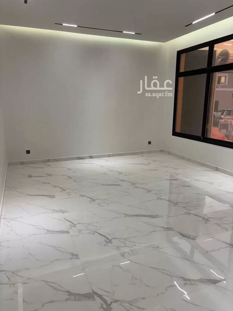 دور للبيع في شارع احمد محمد جمال, حي البيان, مدينة الرياض, منطقة الرياض 1 صورة