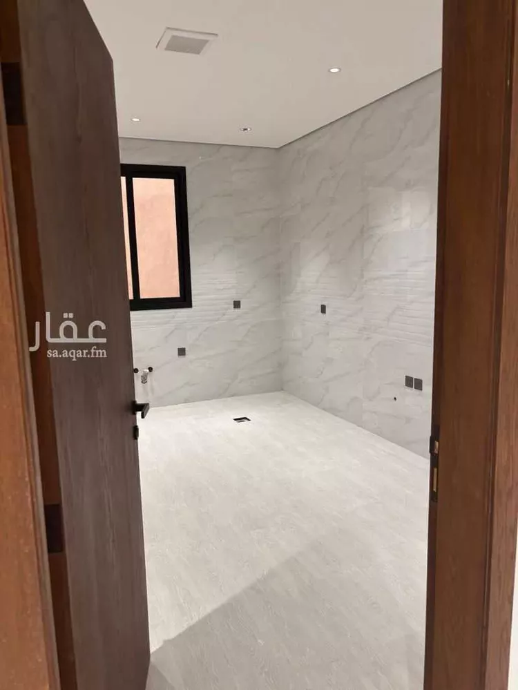 دور للبيع في شارع احمد محمد جمال, حي البيان, مدينة الرياض, منطقة الرياض صورة 4
