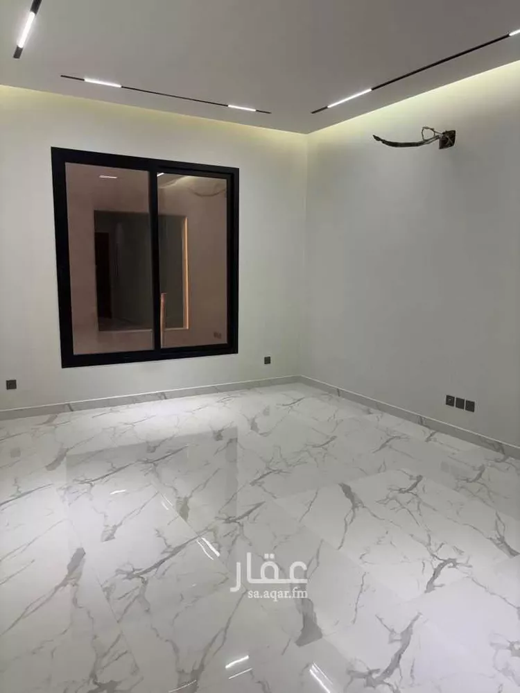 Floor for Sale in Riyadh Ash Sharq 6