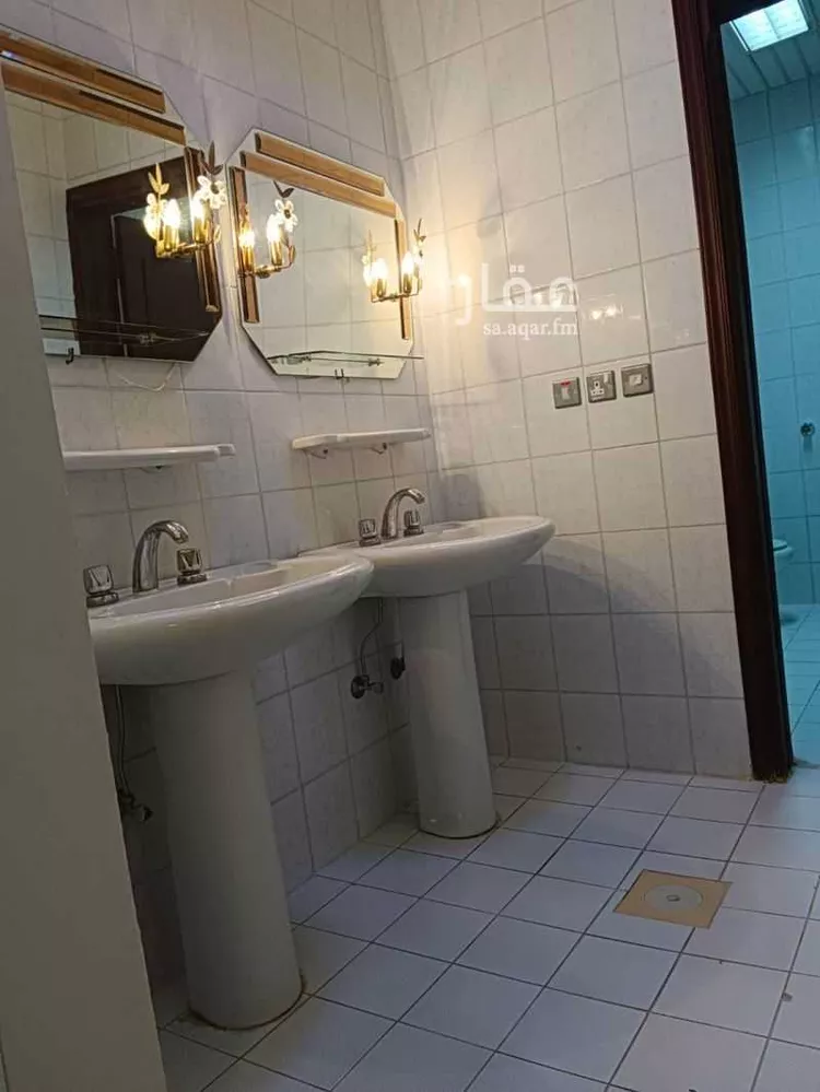 شقة للإيجار في شارع أبي برزة الأسلمي ، حي الضباط ، الرياض ، منطقة الرياض صورة 5