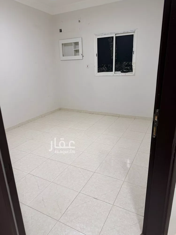شقة للإيجار في شارع احمد بن زهير, حي إشبيلية, مدينة الرياض, منطقة الرياض صورة 3