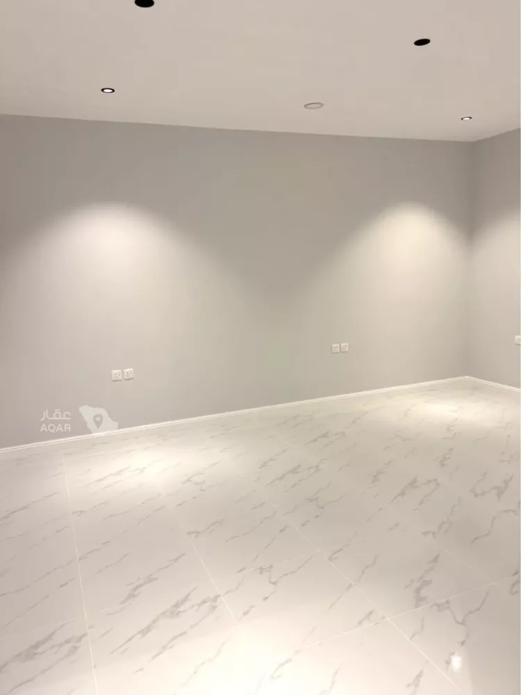 Apartment for Rent in Yanbu Al Falah 6