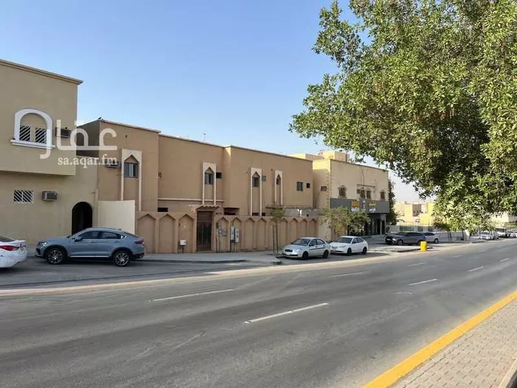 فيلا للبيع في شارع الأمير مساعد بن عبدالرحمن بن فيصل, حي العريجاء الأوسط, مدينة الرياض, منطقة الرياض