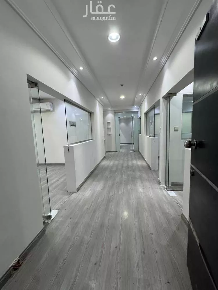 مكتب تجاري للإيجار في شارع الامير سعد بن عبدالرحمن الفرعي, حي الروابي, مدينة الرياض, منطقة الرياض صورة 2