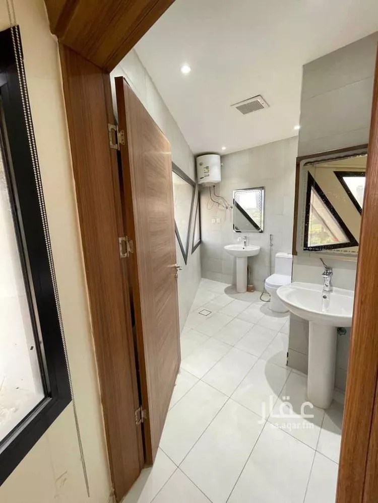 Commercial Office for Rent in Riyadh Al Olaya صورة 5