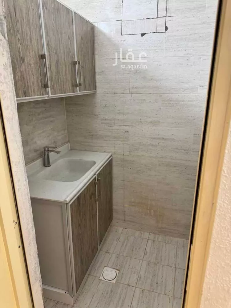 عمارة للبيع في حي العدامة, مدينة الدمام, المنطقة الشرقية 8