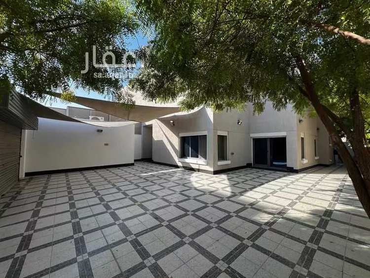 فيلا للإيجار في شارع 4443181, حي الظهران, مدينة الظهران, المنطقة الشرقية