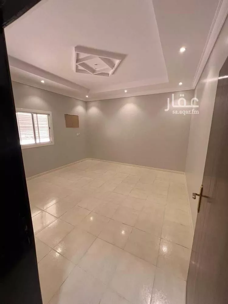 عمارة للإيجار في شارع عقيل ابن نافع, حي الربيع, مدينة ينبع, منطقة المدينة المنورة
