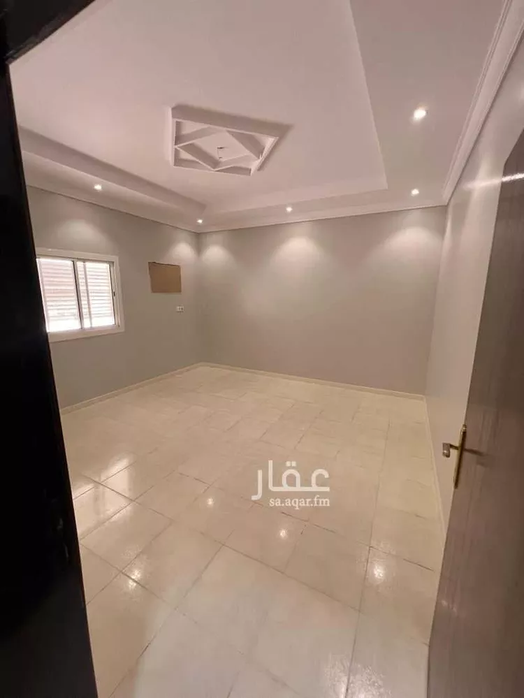 عمارة للإيجار في شارع عقيل ابن نافع, حي الربيع, مدينة ينبع, منطقة المدينة المنورة صورة 2