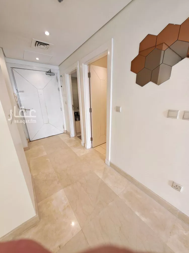 شقة للبيع في شارع طريق الكورنيش فرعي, حي الشاطئ, مدينة جدة, منطقة مكة المكرمة صورة 4
