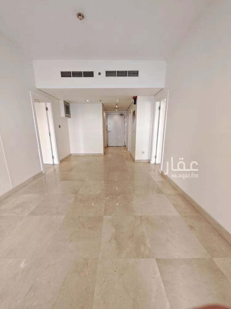 شقة للبيع في شارع طريق الكورنيش فرعي, حي الشاطئ, مدينة جدة, منطقة مكة المكرمة صورة 5