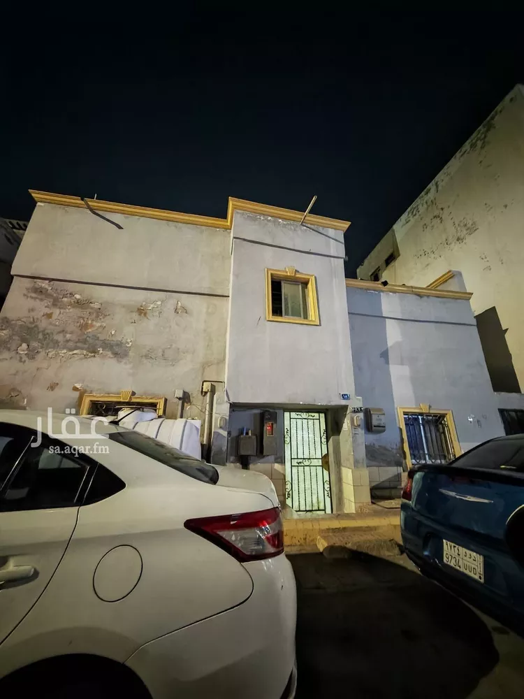 عمارة للبيع في شارع السياريات, حي النزهة, مدينة جدة, منطقة مكة المكرمة