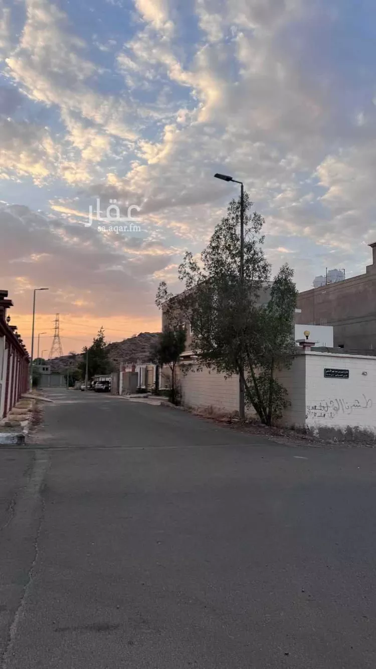 أرض للبيع في شارع معاذ بن عفراء, حي الخزامى, مدينة الطائف, منطقة مكة المكرمة صورة 3