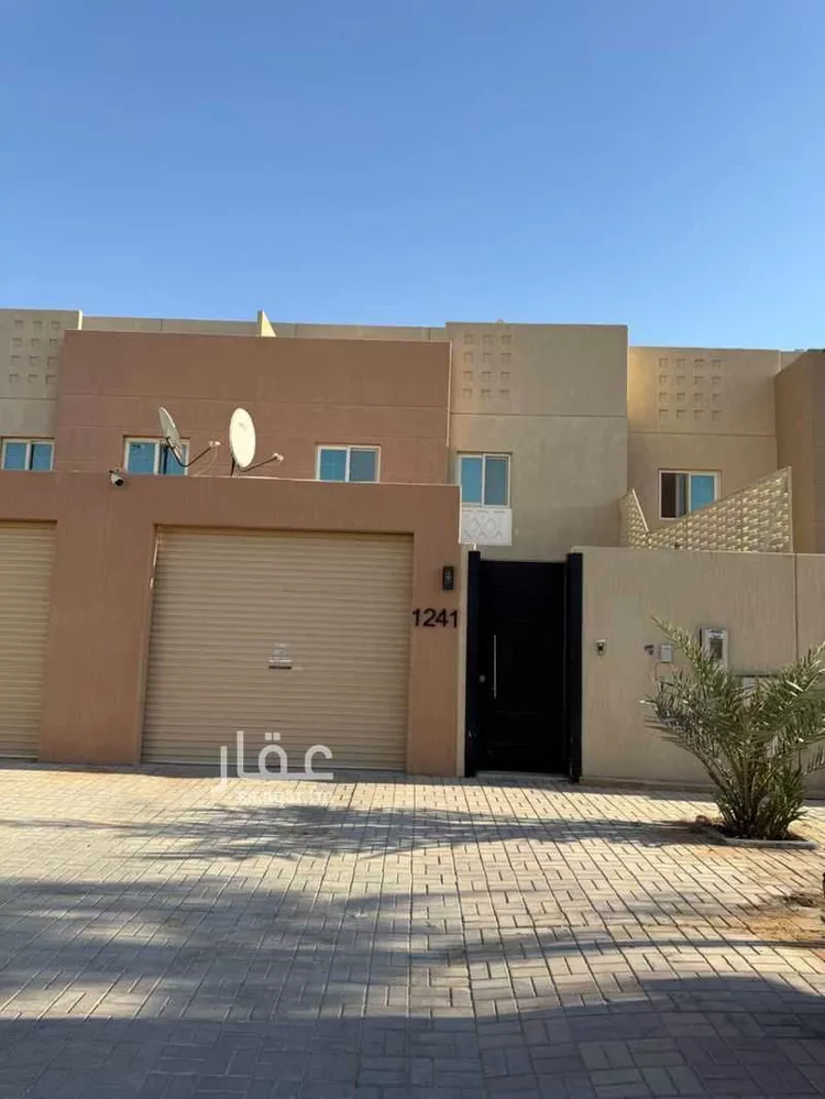 فيلا للإيجار في شارع أبي بكر بن عبدالله ، حي مطار الملك خالد الدولي ، الرياض ، منطقة الرياض