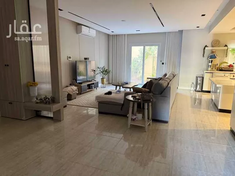 فيلا للإيجار في شارع شمس الدين المزي ، حي مطار الملك خالد الدولي ، الرياض ، منطقة الرياض صورة 3