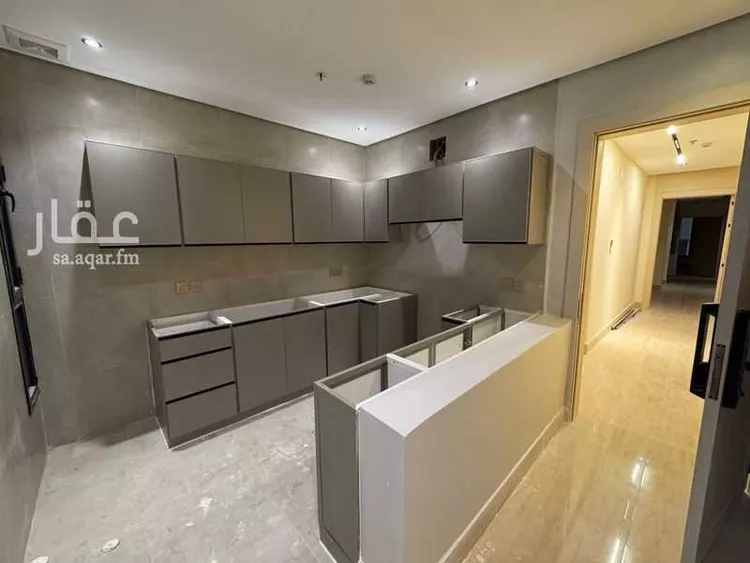 شقة للإيجار في شارع القرية العليا, حي الحمراء, مدينة الخبر, المنطقة الشرقية صورة 3