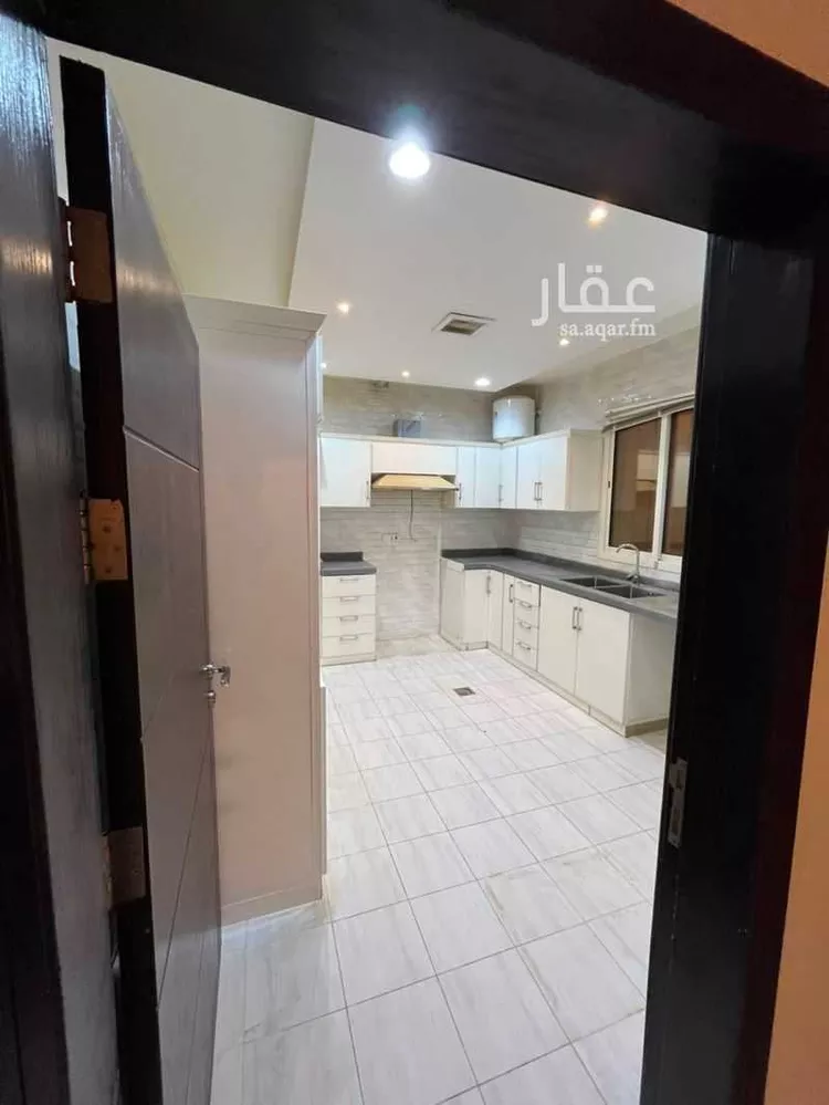 فيلا للإيجار في شارع التعاطف, حي النرجس, مدينة الرياض, منطقة الرياض 16