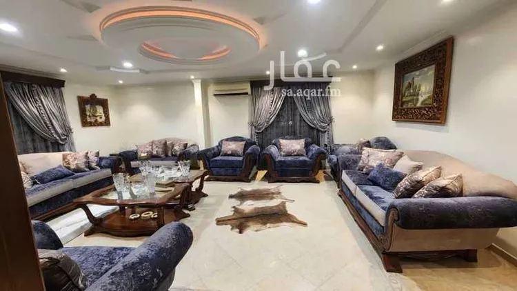 فيلا للبيع في شارع أبي الحسين الأزدي, حي الملز, مدينة الرياض, منطقة الرياض 8