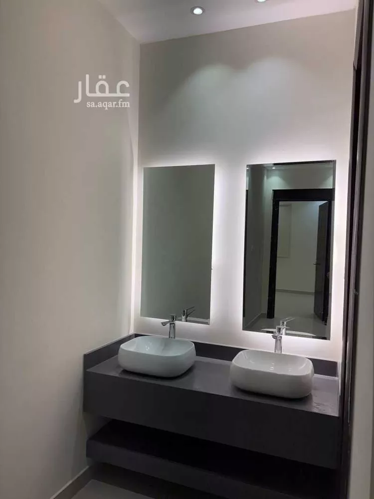 فيلا للبيع في شارع أم الحياء البغدادية, حي العارض, مدينة الرياض, منطقة الرياض صورة 4