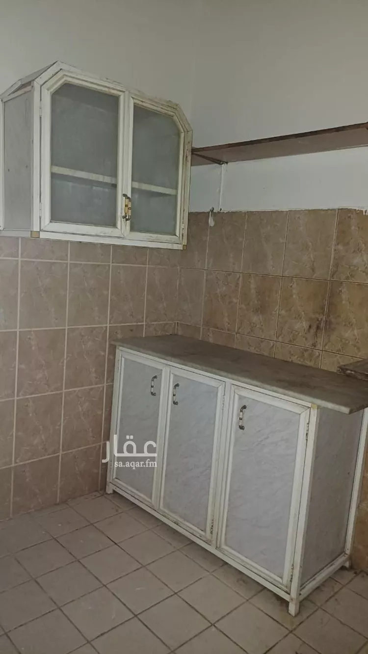 شقة للإيجار في شارع بدر الدين العيني, حي أم الحمام الشرقي, مدينة الرياض, منطقة الرياض صورة 5