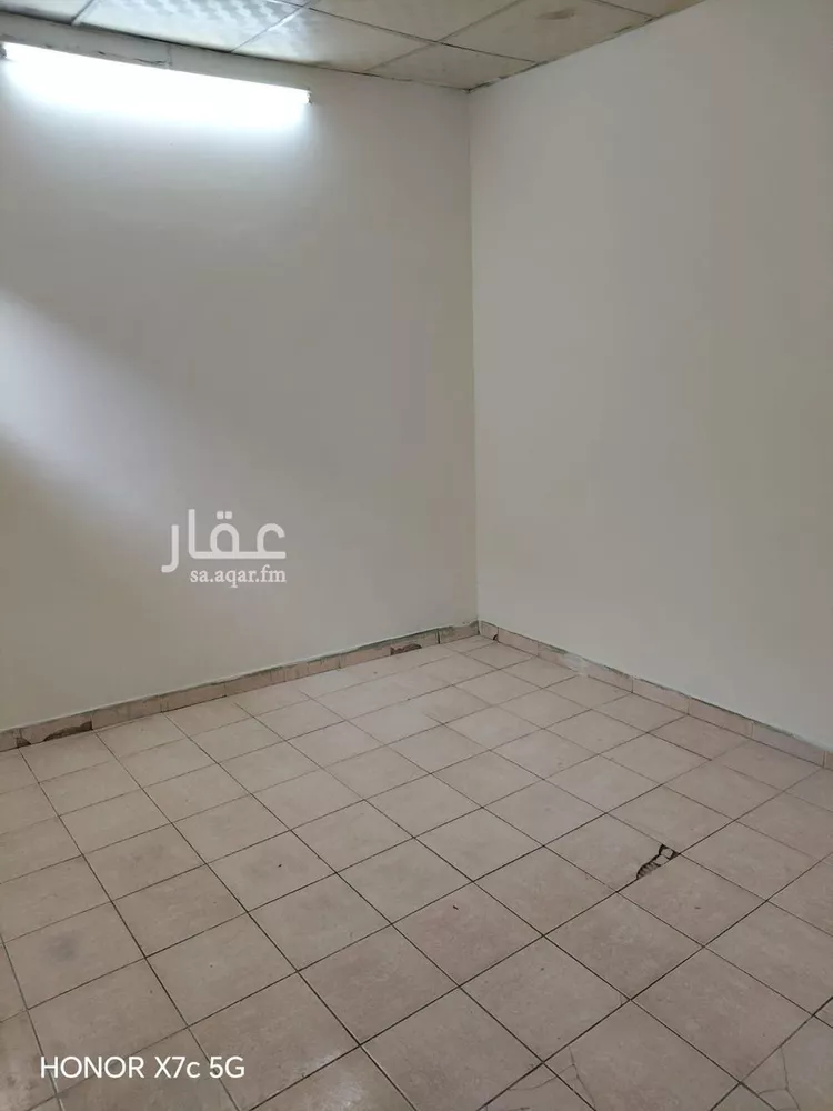 شقة للإيجار في شارع بدر الدين العيني, حي أم الحمام الشرقي, مدينة الرياض, منطقة الرياض صورة 4