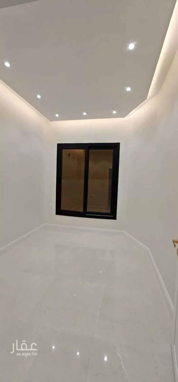 فيلا للبيع في شارع محمد البسيفي, حي العوالي, مدينة الرياض, منطقة الرياض 24