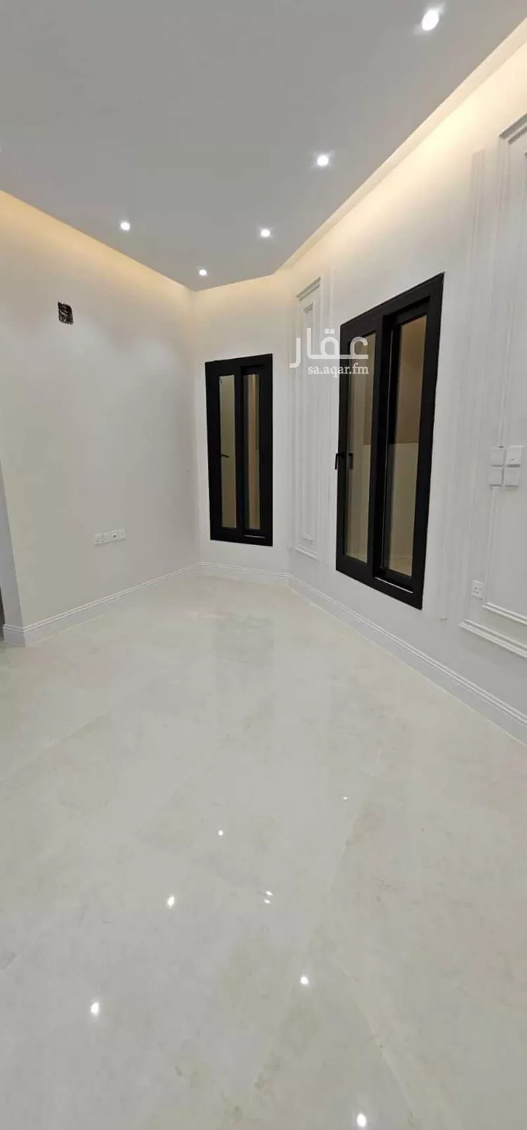 فيلا للبيع في شارع محمد البسيفي, حي العوالي, مدينة الرياض, منطقة الرياض 19
