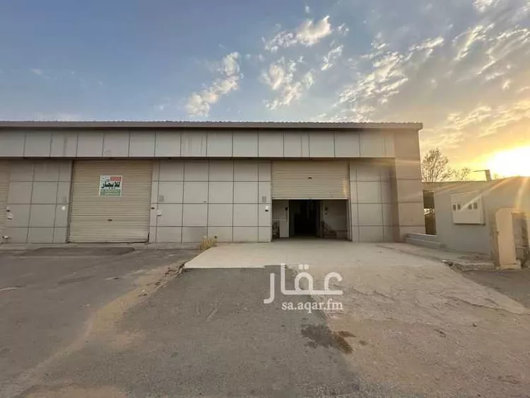 مستودع للإيجار في شارع خضيراء, حي خضيراء الشمالية, مدينة بريدة, منطقة القصيم