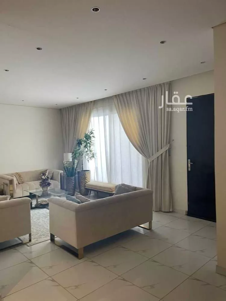 فيلا للإيجار في شارع 848 الرمال, حي الرمال, مدينة الرياض, منطقة الرياض 1 صورة