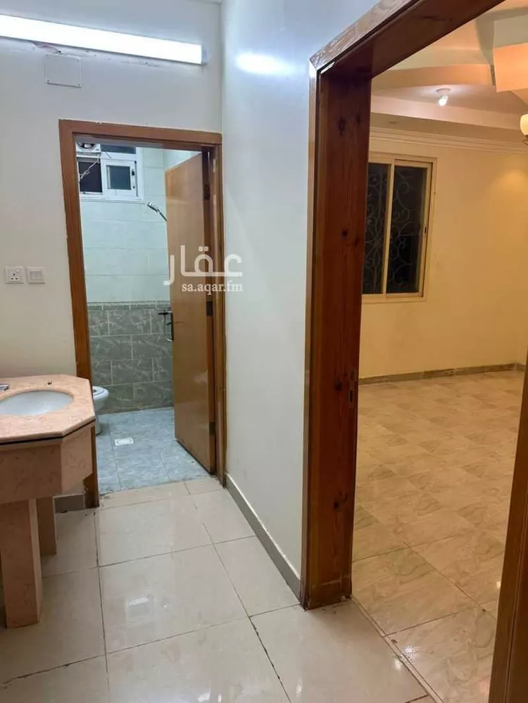 شقة للإيجار في شارع ماجد كردي, حي المروج, مدينة أبها, منطقة عسير