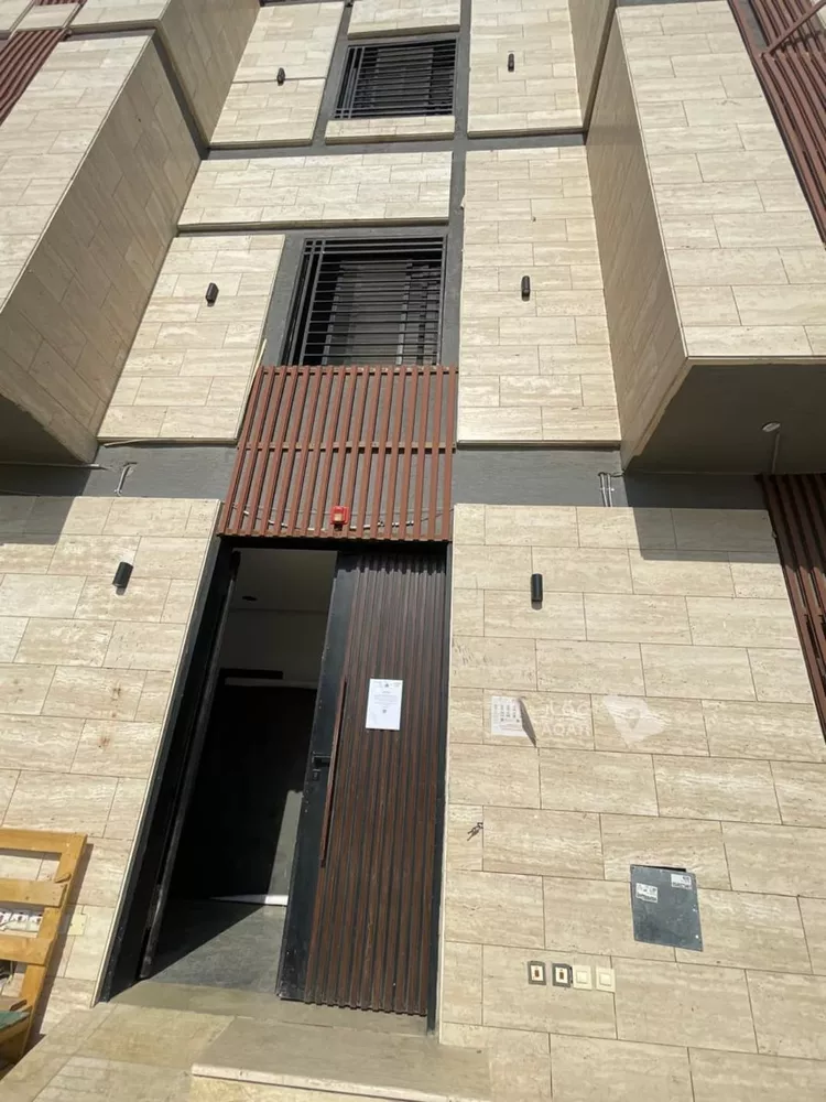 Building for Rent in Riyadh Al Arid