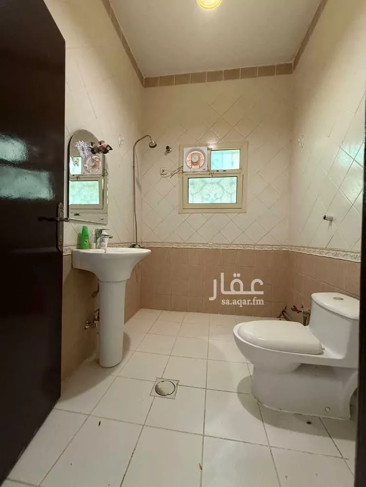 فيلا للبيع في شارع النصايف, حي الصحافة, مدينة الرياض, منطقة الرياض صورة 5