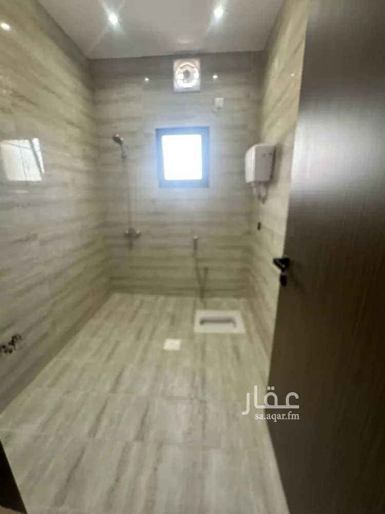 عمارة للبيع في شارع اوس ابن مالك الاشجعي, حي وادي البطان, مدينة المدينة المنورة, منطقة المدينة المنورة 16